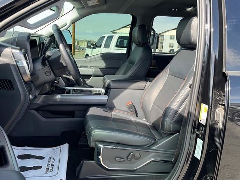 Used 2024 Ford F350 Lariat image 23