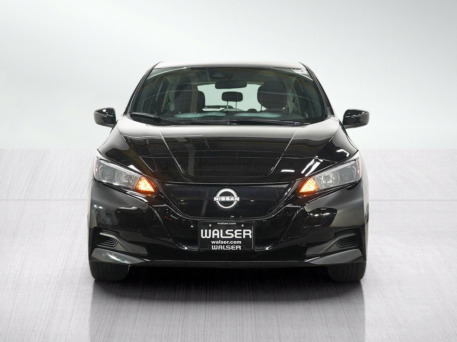 Used 2025 Nissan Leaf S FWD image 8