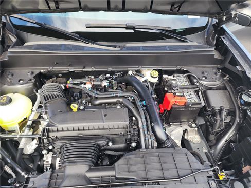 New 2025 Ford Maverick XLT w/ XLT Luxury Package image 14