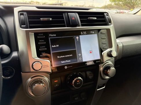 Used 2021 Toyota 4Runner SR5 Premium w/ Moonroof Package image 10