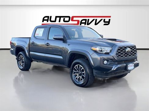Used 2023 Toyota Tacoma TRD Sport image 1