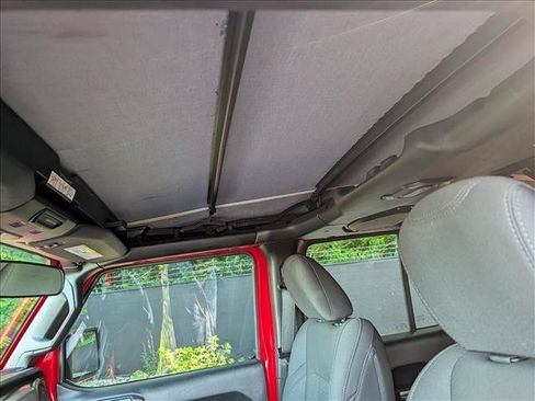 Used 2019 Jeep Wrangler Unlimited Sport S AWD/4WD image 26