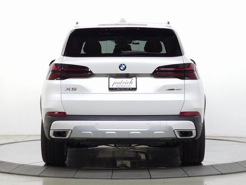 Used 2026 BMW X5 xDrive40i w/ Parking Assistance Package image 7