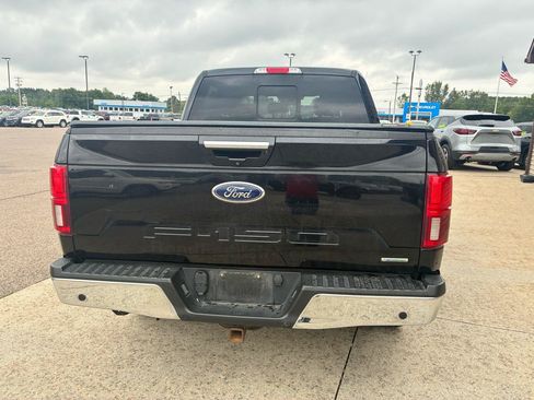 Used 2019 Ford F150 Lariat w/ Equipment Group 502A Luxury AWD/4WD image 6