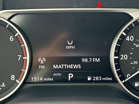 Used 2026 Nissan Rogue SV w/ SV Premium Package AWD/4WD image 18