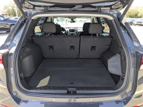 Used 2023 Chevrolet Equinox LT image 12