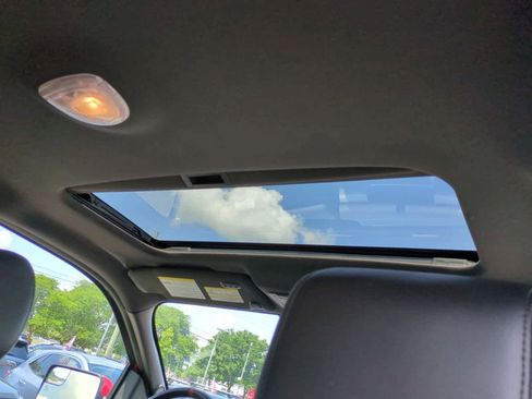 Used 2012 Ford F150 Raptor w/ Raptor Luxury Pkg image 22