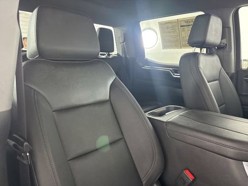 Used 2023 GMC Sierra 1500 SLT w/ SLT Convenience Package AWD/4WD image 30