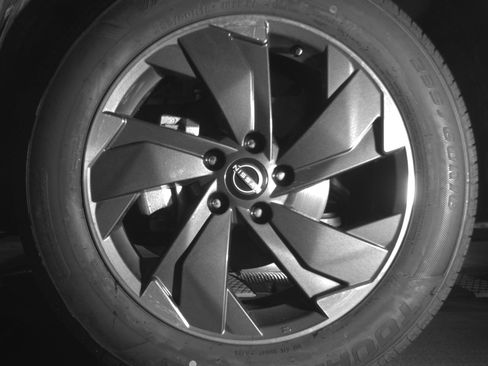 Used 2025 Nissan Rogue SV image 12