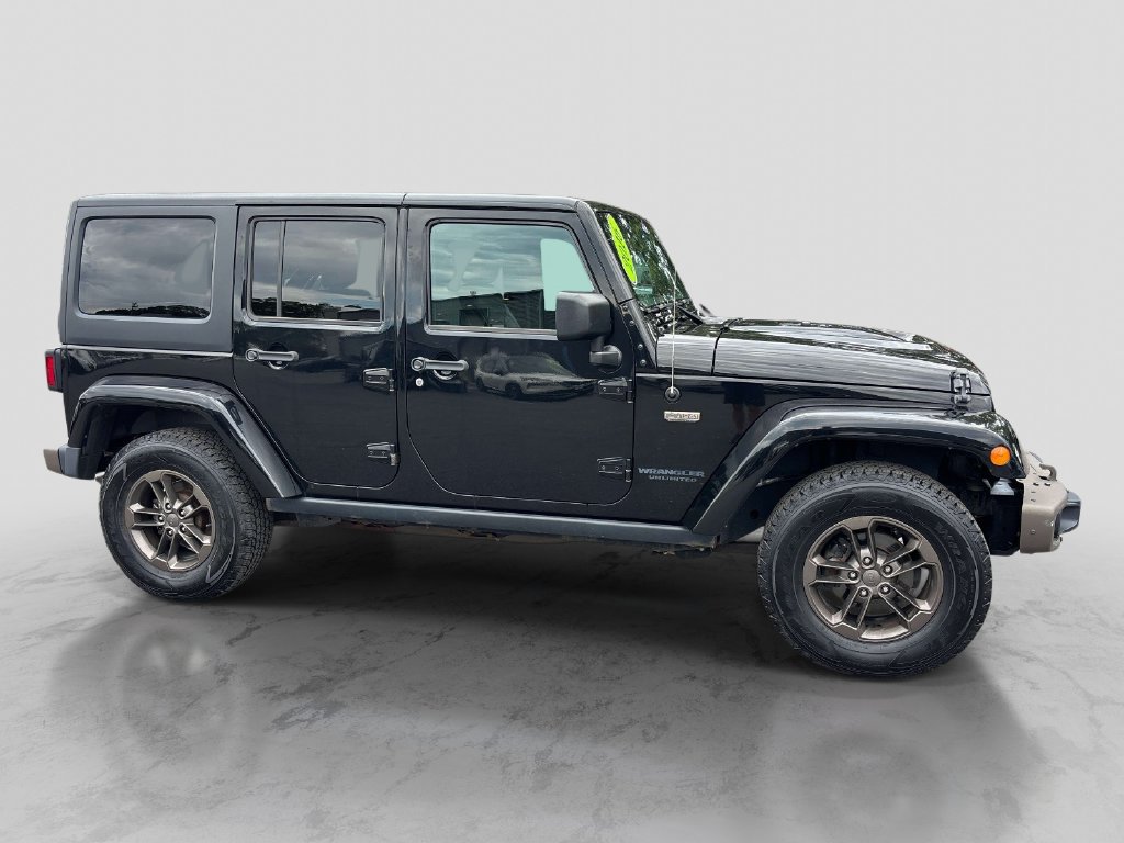 Used 2016 Jeep Wrangler Unlimited Sahara AWD/4WD image 6