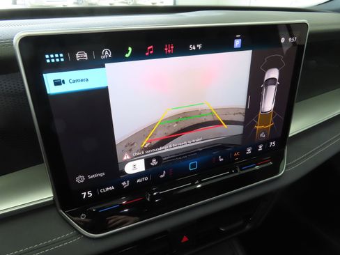 New 2026 Volkswagen Tiguan SE R-Line image 20