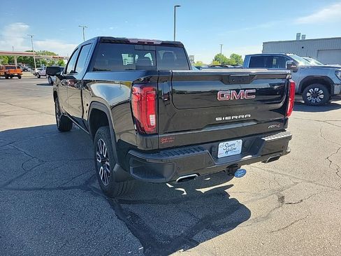 Used 2019 GMC Sierra 1500 AT4 w/ Technology Package AWD/4WD image 7