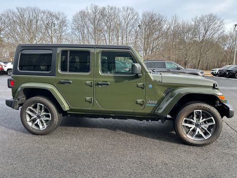 Used 2024 Jeep Wrangler Sport S w/ Convenience Group image 3