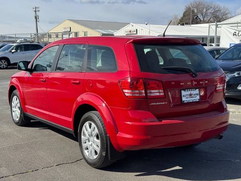 Used 2015 Dodge Journey American Value Package w/ Flexible Seating Group FWD image 3