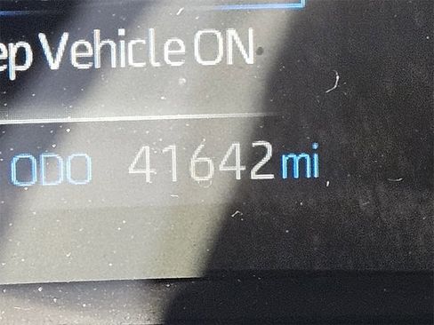 Used 2023 Toyota Sienna XLE image 25