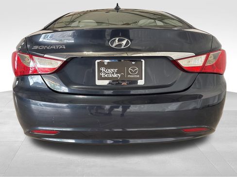 Used 2012 Hyundai Sonata GLS image 6