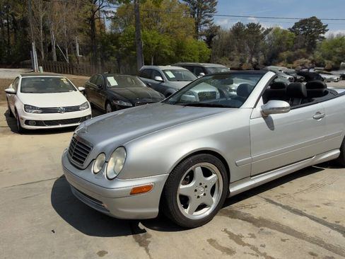 Used 2000 Mercedes-Benz CLK 430 Cabriolet image 4