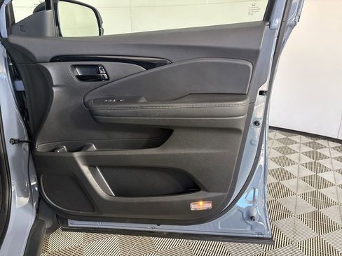 Used 2023 Honda Passport Elite image 30