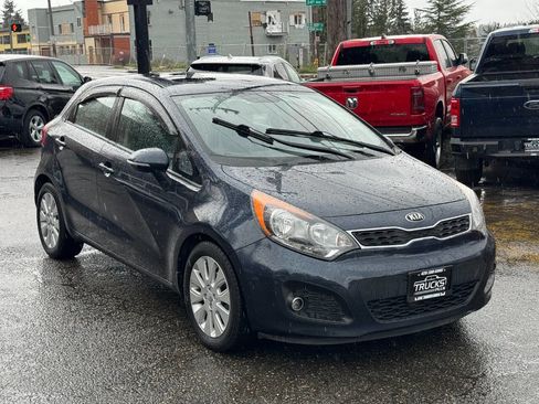Used 2013 Kia Rio EX image 9