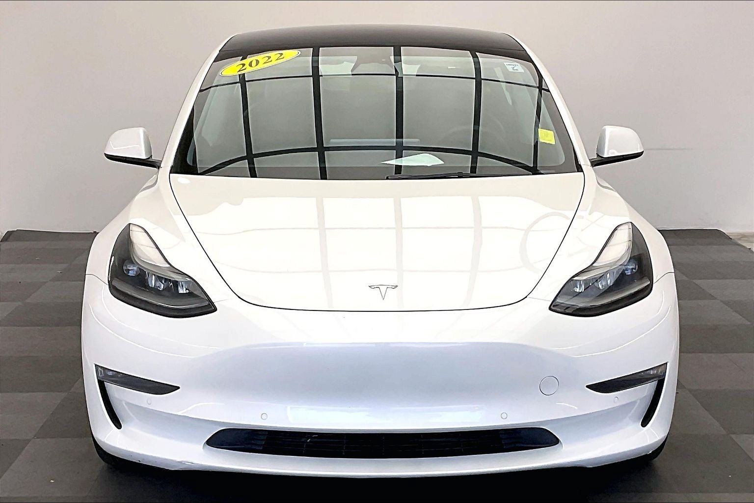 Used 2022 Tesla Model 3 Long Range AWD/4WD image 2