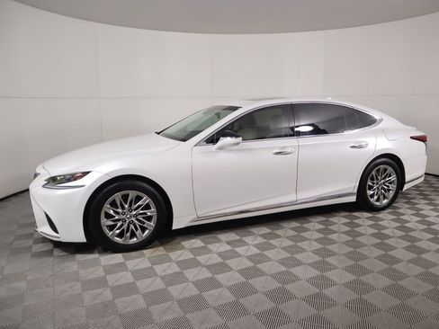 Used 2018 Lexus LS 500 w/ Accessory Package (Z2) image 8