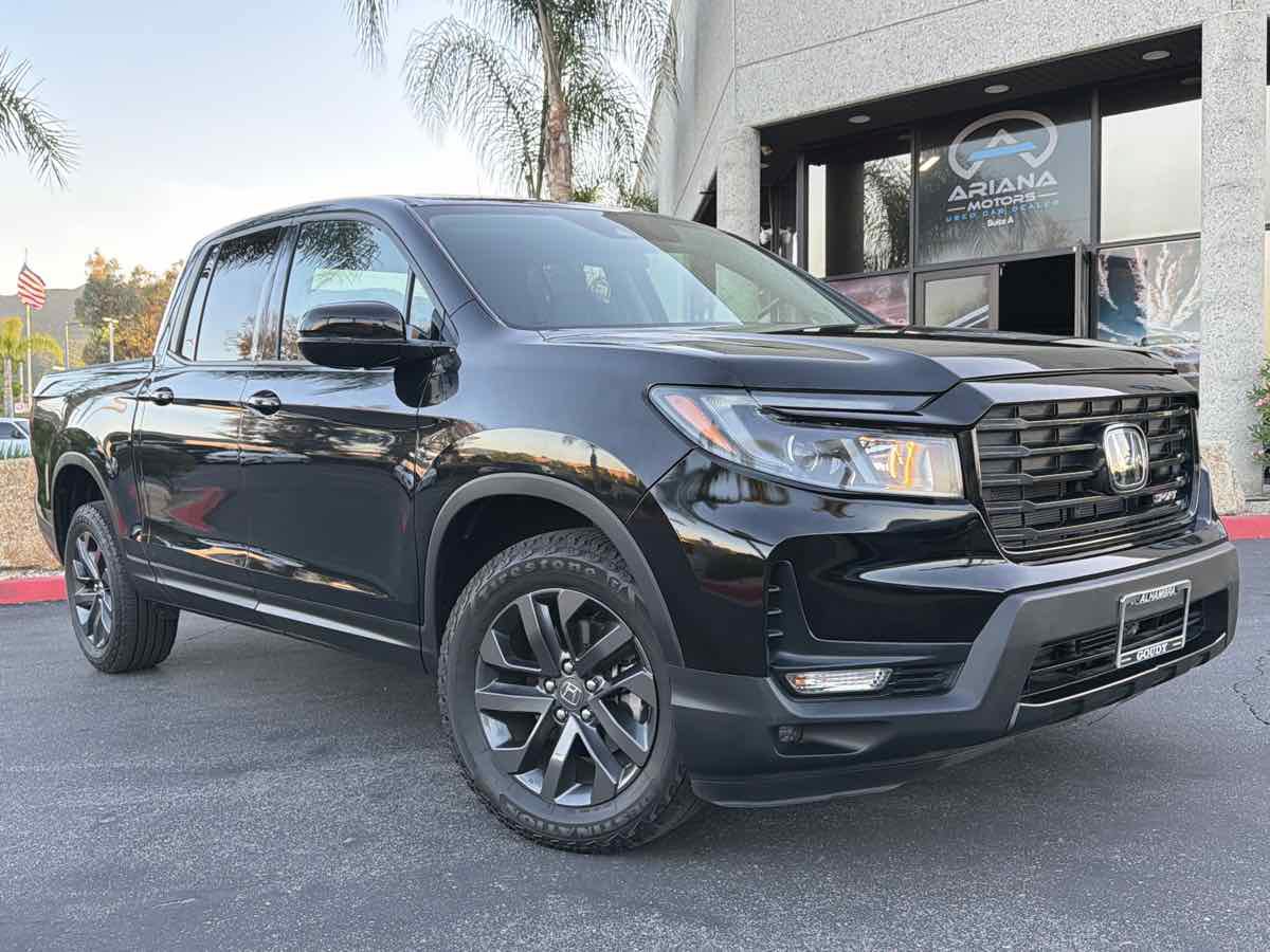 Used 2023 Honda Ridgeline Sport image 13