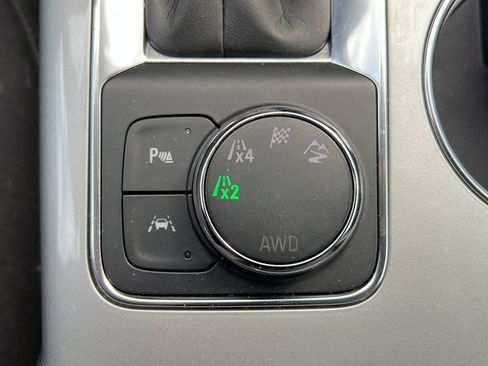 Used 2023 Chevrolet Blazer LT w/ Driver Confidence Package AWD/4WD image 22