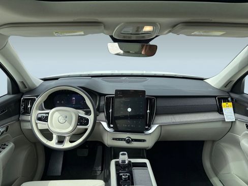 New 2026 Volvo XC90 B6 Ultra image 15