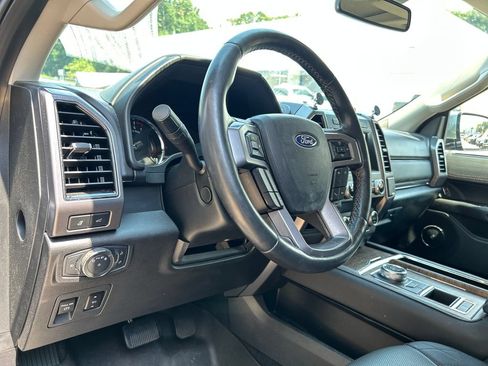 Certified 2020 Ford Expedition Platinum RWD image 10