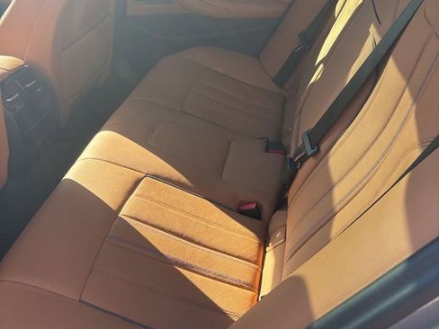 Used 2023 BMW 530i w/ Premium Package image 5