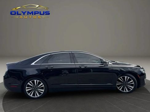 Used 2018 Lincoln MKZ Reserve w/ Climate Package FWD image 4