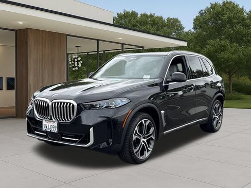 Used 2026 BMW X5 sDrive40i RWD image 2
