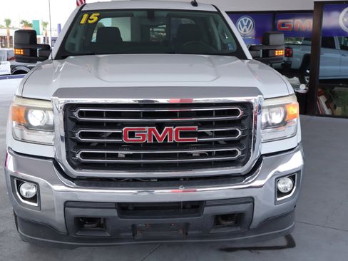 Used 2015 GMC Sierra 3500 SLE image 12
