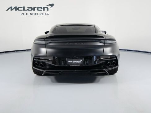 Used 2022 Aston Martin DBS Superleggera image 6