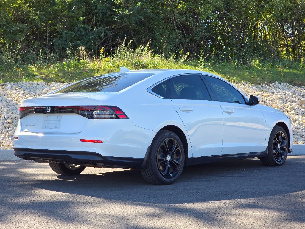 Used 2024 Honda Accord LX image 6