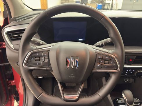 Used 2024 Buick Encore GX Sport Touring image 22