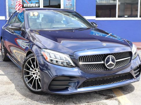 Used 2019 Mercedes-Benz C 300 Sedan image 3