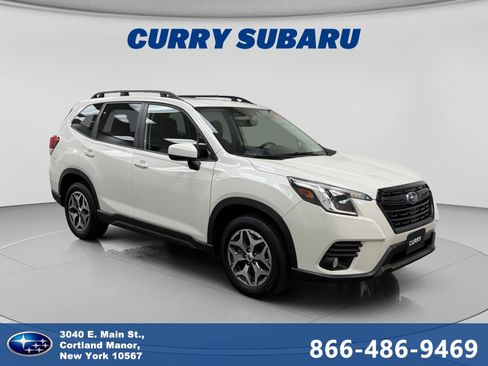 Used 2023 Subaru Forester Premium AWD/4WD image 7