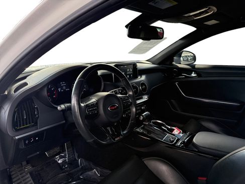 Used 2021 Kia Stinger GT-Line image 9