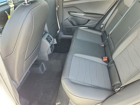 New 2025 Volkswagen Taos SE image 8