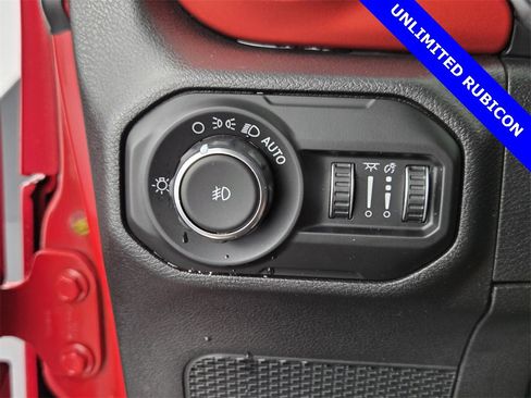 Used 2021 Jeep Wrangler Unlimited Rubicon image 33