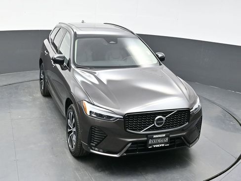 Used 2025 Volvo XC60 B5 Plus w/ Climate Package AWD/4WD image 31