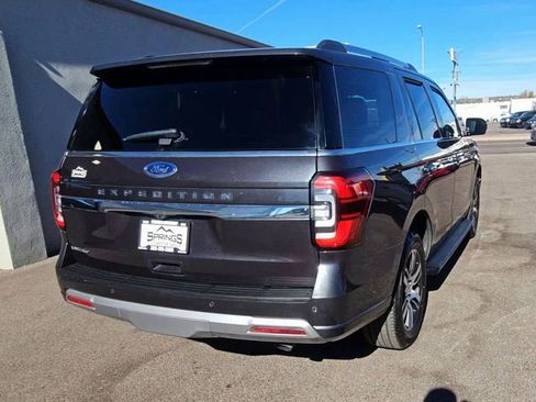 Used 2024 Ford Expedition Limited image 7