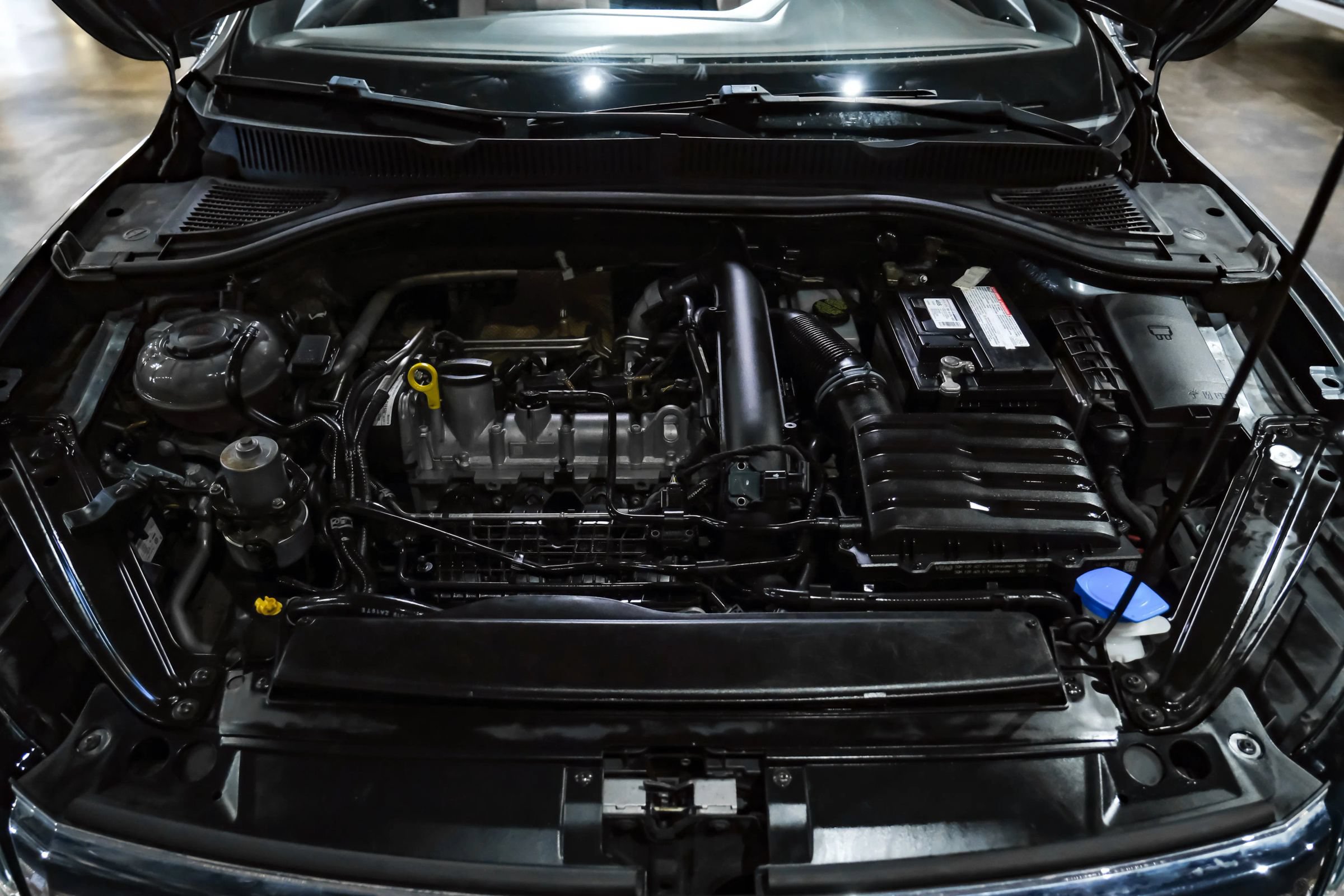 Used 2019 Volkswagen Jetta R-Line FWD image 45
