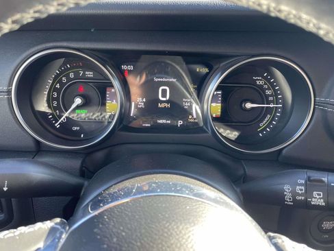 Used 2023 Jeep Wrangler Unlimited Rubicon 4xe w/ Steel Bumper Group image 38