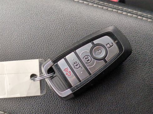 Used 2024 Ford Escape Active image 33