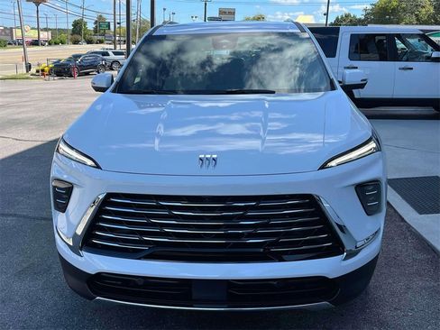 New 2026 Buick Enclave Preferred w/ Power Package image 8