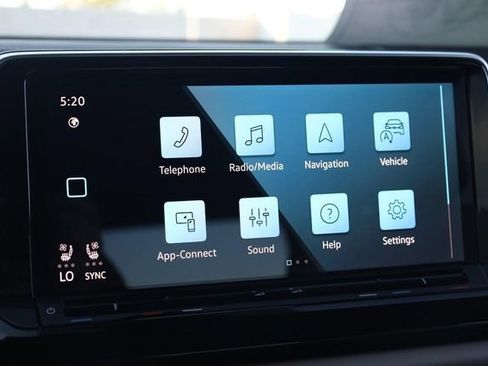 New 2026 Volkswagen Atlas SE image 13