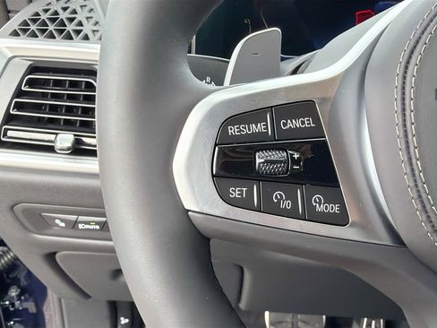 New 2026 BMW X5 xDrive50e image 37