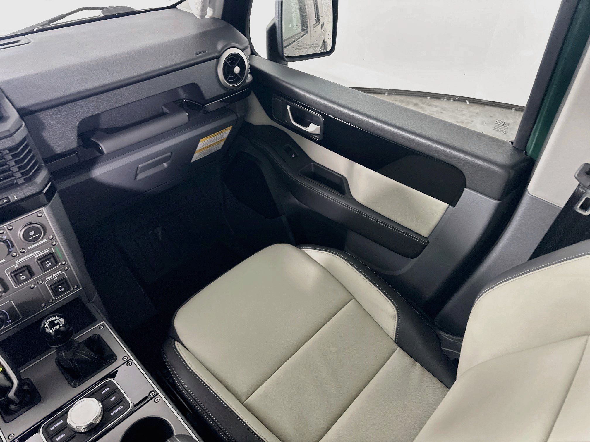 Used 2025 INEOS Grenadier Station Wagon AWD/4WD image 22